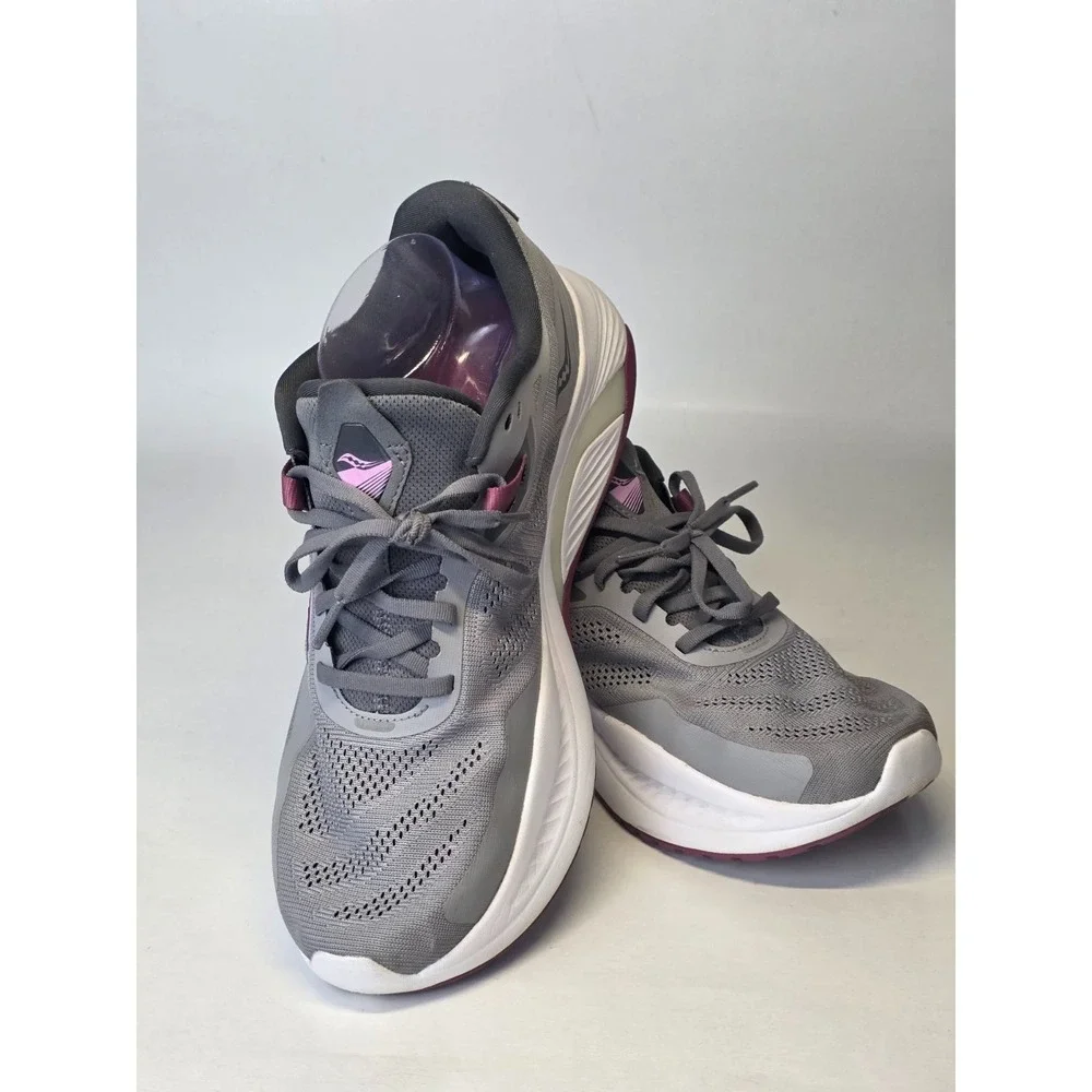 Saucony this item